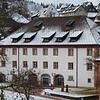 Im Haus des Gastes in St. Blasien ist zur Zeit Glaskunst aus dem originalen Dom ausgestellt.
