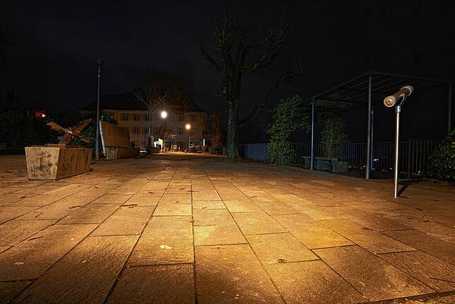 Bild 10: Rundgangbei Nacht: Was ist während der Ausgangssperre für Ungeimpfte los?