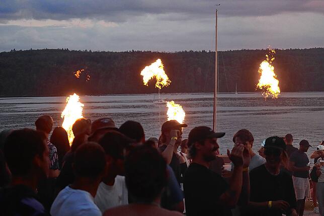 Bild 4: „Eine Liebe Beach“ mit 1000 Besuchern in Überlingen