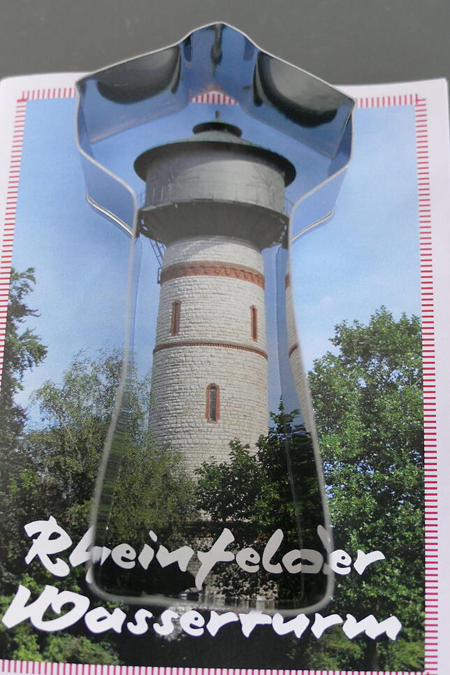 Der Wasserturm reizt als Symbol für viele Zwecke, wie hier der Plätzchenausstecher.