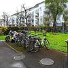 Im Paradies sollen mehr Parkflächen für Fahrräder geschaffen werden. Aber ist das unbedingt nötig? Ein Blick in einen Innenhof zeigt, ...