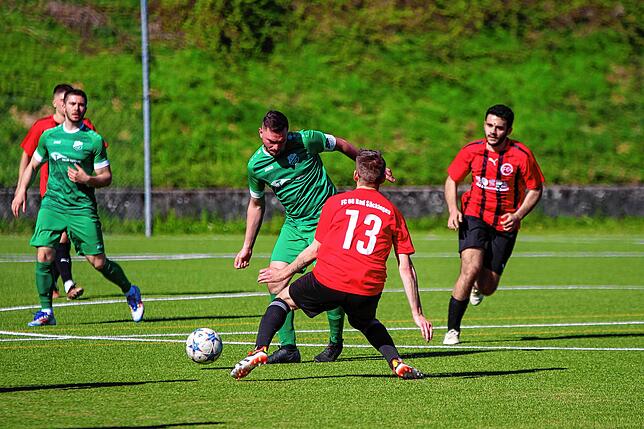 Bild 17: FC 08 Bad Säckingen besiegt den SV Rheintal mit 5:3 – und wir haben Fotos!