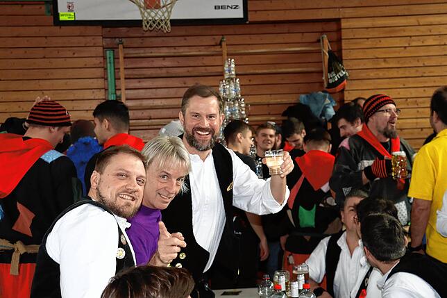 Bild 11: Dreikönigsfrühschoppen der Froschenzunft in der Güttinger Buchenseehalle