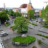 (Archivbild) Die ganze Kreuzung so umbauen, dass für Radler mehr Platz und Sicherheit gegeben ist? Das wünschen sich Fahrradfahrer und ...