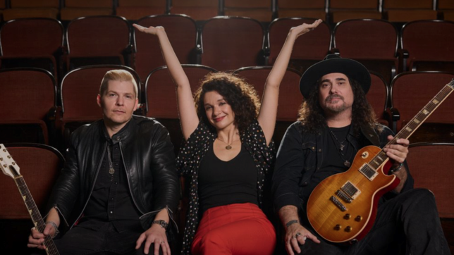 Die Gruppe Blues Caravan mit Eric Johanson, Katharina Pejak und Alastair Green (von links) tritt in diesem Jahr auf dem Fricktaler Blues ...