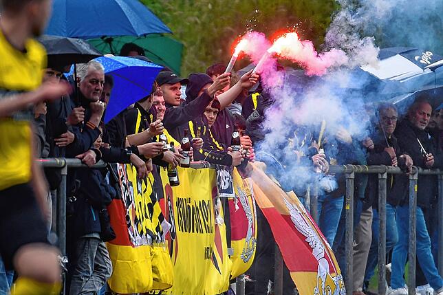Bild 1: SV 08 Laufenburg besiegt 1. SV Mörsch zum Auftakt der Relegation mit 3:0 – und wir haben Bilder!