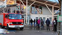Die Warteschlange bei der Impfaktion in der Walder Zehn-Dörfer-Halle hielt sich in Grenzen. Termine für das Impfen waren zuvor im ...