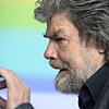 Wenn Reinhold Messner über Berge und die Natur spricht, ist das immer spannend. Denn der frühere Extrembergsteiger kennt die Gefahr, die ...