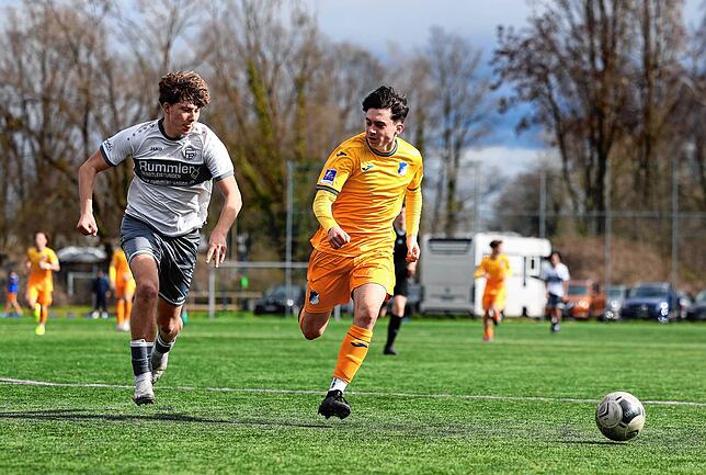 Bild 4: Starke Leistung gegen Hoffenheim! Bildergalerie vom Oberliga-Spiel der B-Jugend des FC Radolfzell