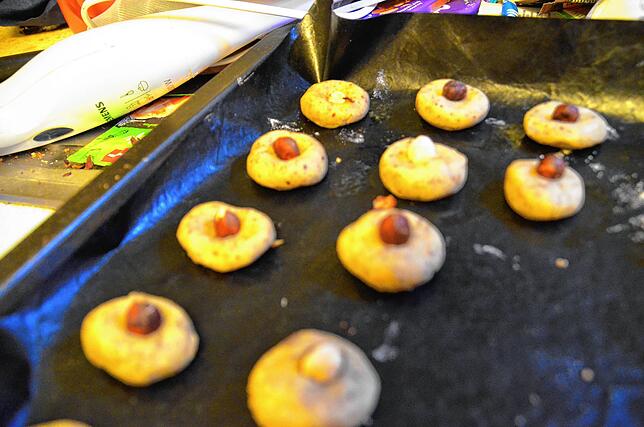 Nussplätzchen.