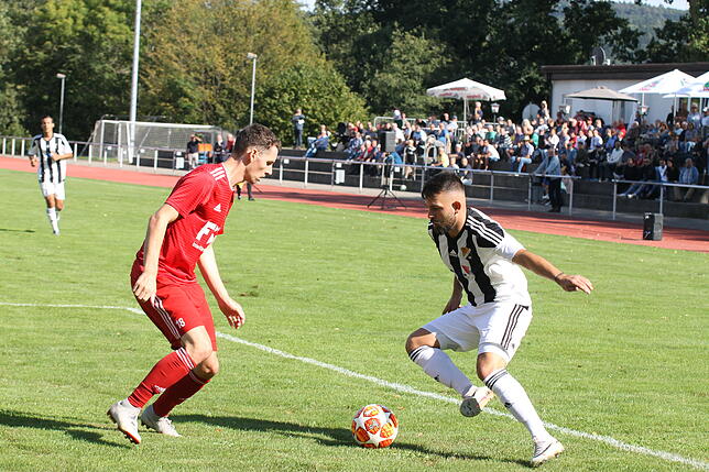 Bild 1: SV 08 Laufenburg gewinnt Spitzenspiel gegen FSV RW Stegen mit 2:1 &ndash; und wir haben die Bilder!