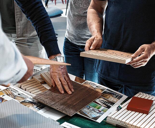 Der Fokus in der Produktion des Markdorfer Unternehmens liegt zunehmend auf ökologisch wertvollen Materialien, die recycelbar sind. Die ...