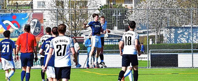 Bild 25: SV Buch siegt 3:2 beim VfB Waldshut – und wir haben Fotos!