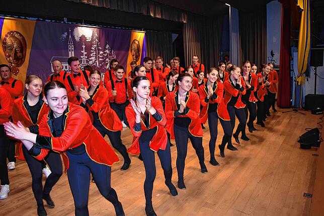 Bild 13: Wir haben die Bilder: Das war der Elferratsball in Birkendorf