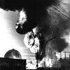 Beim Anblick des dichten, schwarzen Rauchs durch den Brand der vier Flüssiggasbehälter am 23. Dezember 1967 auf dem Gelände des ...