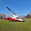 Der Helikopter am Mittwoch vor dem Start vom Seerhein nahe Gottlieber Zoll zu seinem Einsatz nach Allmannsdorf.
