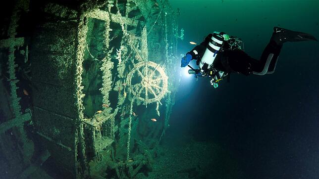 Tauchgang der Häfler Taucher zum untergegangenen Handelsschiff „Sirius“ (Baujahr 1886), das in einem norwegischen Fjord am ...
