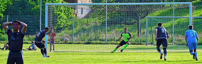 Bild 33: VfB Waldshut gewinnt 1:0 beim SV Buch &ndash; und wir haben Bilder!