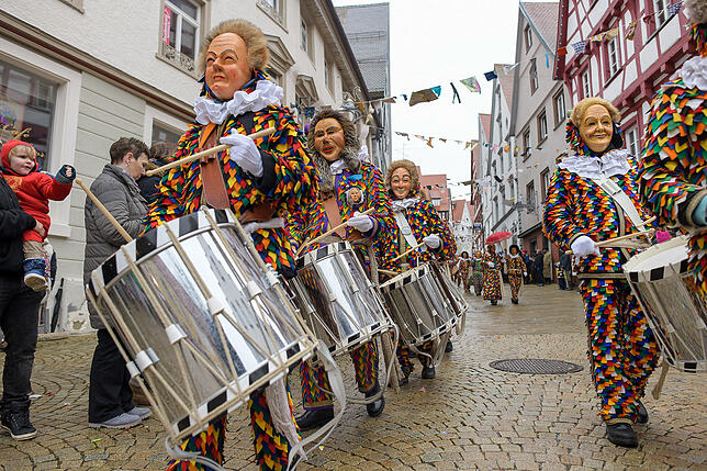 Bild 12: Tausende Hästräger und Musiker in Pfullendorf: Bilder vom Umzug (4)