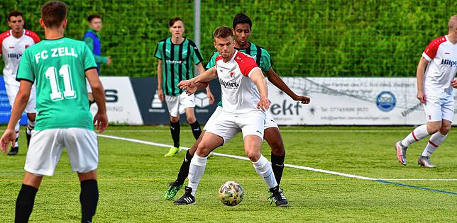 Bild 37: FC Zell macht sein Meisterstück mit dem 6:0 beim FC RW Weilheim &ndash; und wir haben Bilder!