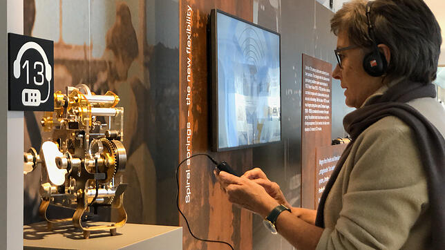 Mit dem neuen Audioguide erhalten die Besucher an 20 Stationen im Schramberger Terrassenbau-Museum Informationen zu den Ausstellungsstücken.