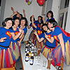 Supergirls: Besser hätte die Stimmung an den bunten Abenden im Alten Schulhaus nicht sein können. Bilder: Melanie Dramac
