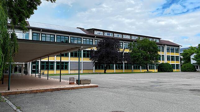 Über 800 Schülerinnen und Schüler besuchen die Realschule Donaueschingen in der Lehenstraße (Archivbild 2021). Derzeit entsteht ...