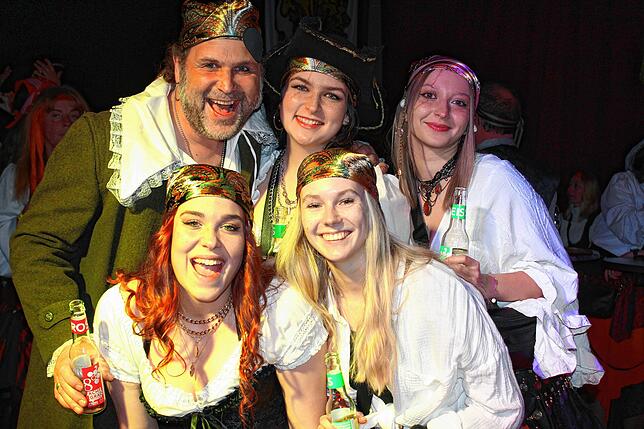 Bild 1: Fasnacht im Südwesten: So feierte die Region ein närrisches Wochenende