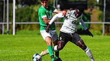 Die SG Kirchen-Hausen um Buba Jammeh (rechts) nutzte seine Chancen, der FC Bräunlingen (Ömer Cil) dagegen nicht.