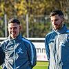 Im Fokus: Die leidenschaftlichen Fußballer Ibni Jusufi vom VfB Waldshut und Sandro Knab (rechts) vom SV 08 Laufenburg erfüllen sich mit ...