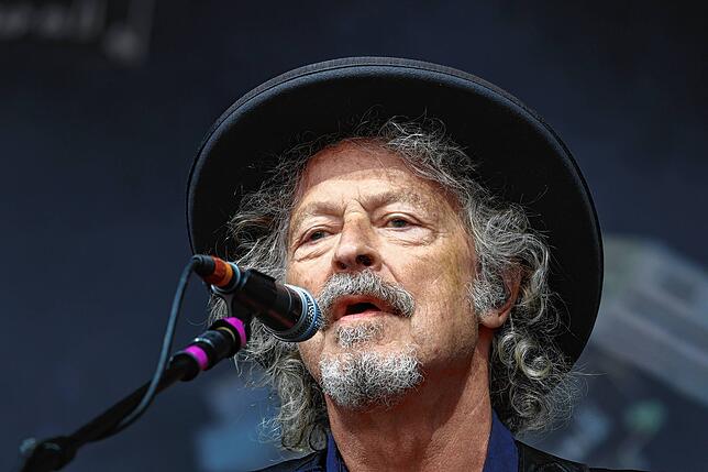 Bild 37: Einzigartige Stimmung beim BAP-Konzert auf dem Hohentwielfestival in Singen: Die besten Fotos gibt es hier