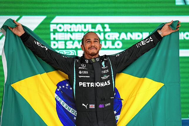 Formel-1-Rennfahrer Lewis Hamilton bei der Weltmeisterschaft in Brasilien.