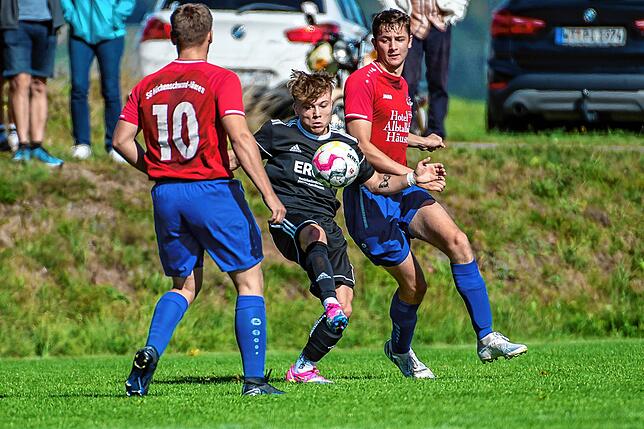 Bild 20: FC Dachsberg gewinnt gegen SG Höchenschwand mit 1:0 &ndash; und wir haben Bilder!