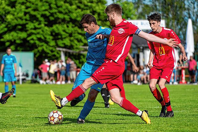 Bild 23: SV Buch besiegt den FC Wallbach mit 6:0 &ndash; und wir haben Bilder!