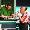 Die 24-jährige Mona Hierhauer beim Kochen in Folge 2 der TV-Kochsendung &bdquo;The Taste&ldquo; mit ihrem Coach Alex Kumptner.
