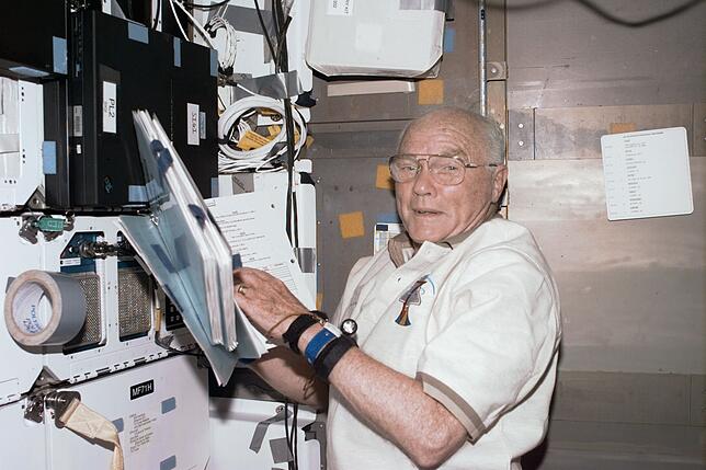 Astronaut John Glenn im Jahr 1998. Bild: AFP