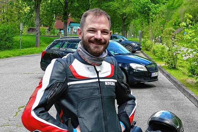 Fast alle Motorradfahrer ersetzen beim Kauf ihrer Räder die originale, leisere Auspuffanlage durch eine lautere, erzählt Marc Selig.