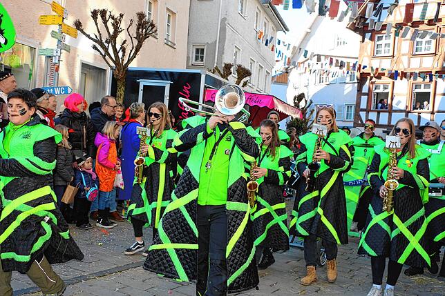 Bild 27: Die schönsten Bilder vom Fasnetsmäntig in Meßkirch (5)