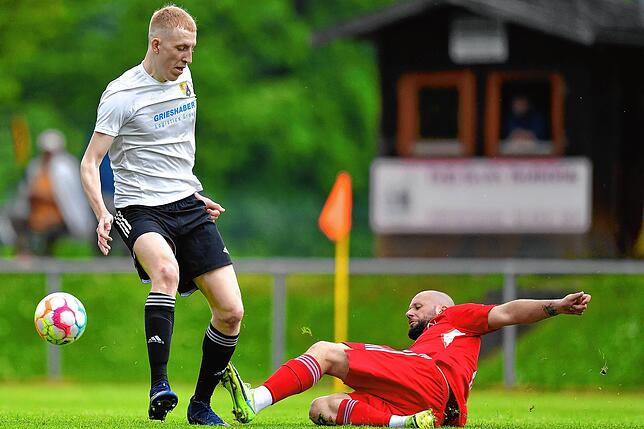 Bild 12: SV 08 Laufenburg siegt beim FSV Rot-Weiß Stegen mit 3:0 &ndash; und wir haben Bilder!