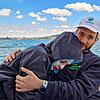 Ailén Lascano Micaz auf dem Begleitboot mit ihrem Freund Sebastian.