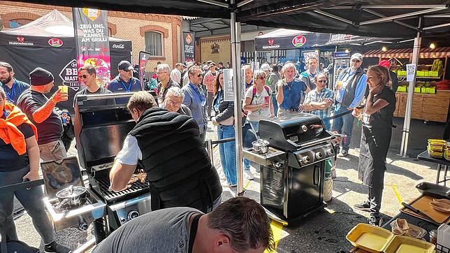 Bei den Bell BBQ-Single-Masters wird öffentlich um die Wette gegrillt. Foto: Bell BBQ