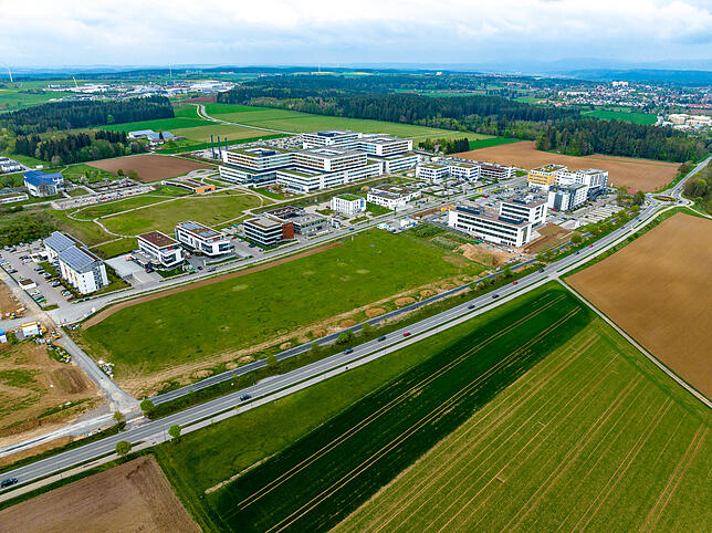Zwischen Villingen und Schwenningen siedeln sich immer mehr Einrichtungen und Organisationen an. Später sollen auch Unternehmen hinzukommen.