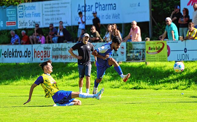 Bild 5: Unsere Bildergalerie vom Landesligaspiel zwischen dem FC Radolfzell und dem FC Singen