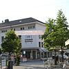 Neubau am Rande der Fußgängerzone: Die Volksbank Hochrhein plant an der Ecke Hauptstraße/Heckerstraße in Tiengener einen ...