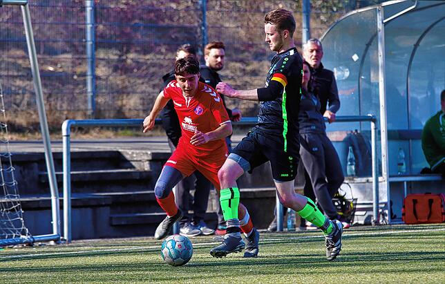 Bild 1: Die besten Bilder der Partie zwischen dem SC Konstanz-Wollmatingen und dem FC Steißlingen