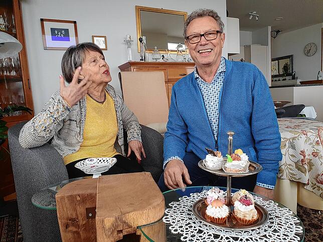 Ihre Wurzeln haben sie gekappt und lassen sich komplett auf ihre neue Heimat ein: Eleonore und Wilfred Zöbisch in ihrer neuen ...