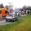 Die Feuerwehr war mit acht Fahrzeugen zu dem umgekippten Lkw ausgerückt.