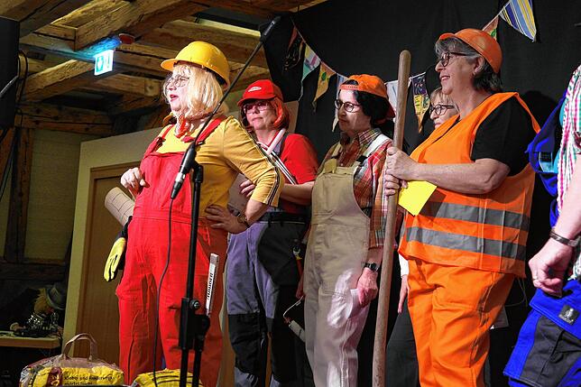 Bild 2: Frauenfasnet in Markdorf: „Was für ein Zirkus“ – Bilder vom närrischen Spektakel