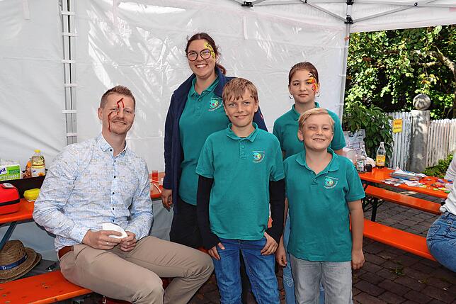 Bild 15: Zahlreiche Besucher beim Dorffest in Stahringen
