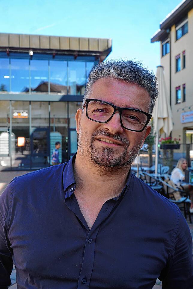 Massimiliano Gianotti ist im Großen und Ganzen zufrieden, lediglich ein weiterer Eisanbieter habe ihn geärgert.
